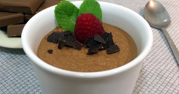 Mousse ligera de chocolate con leche